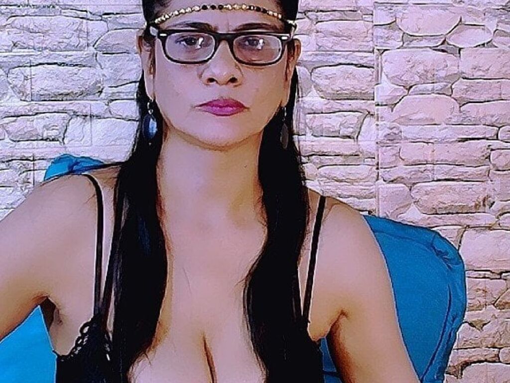 KirtiRose></p>

       
    </div>
    </div>
</div>
<div class=